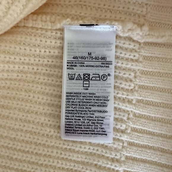 NWT Banana Republic Oversized Washable Merino Wool Sweater Vest - Picture 5 of 9